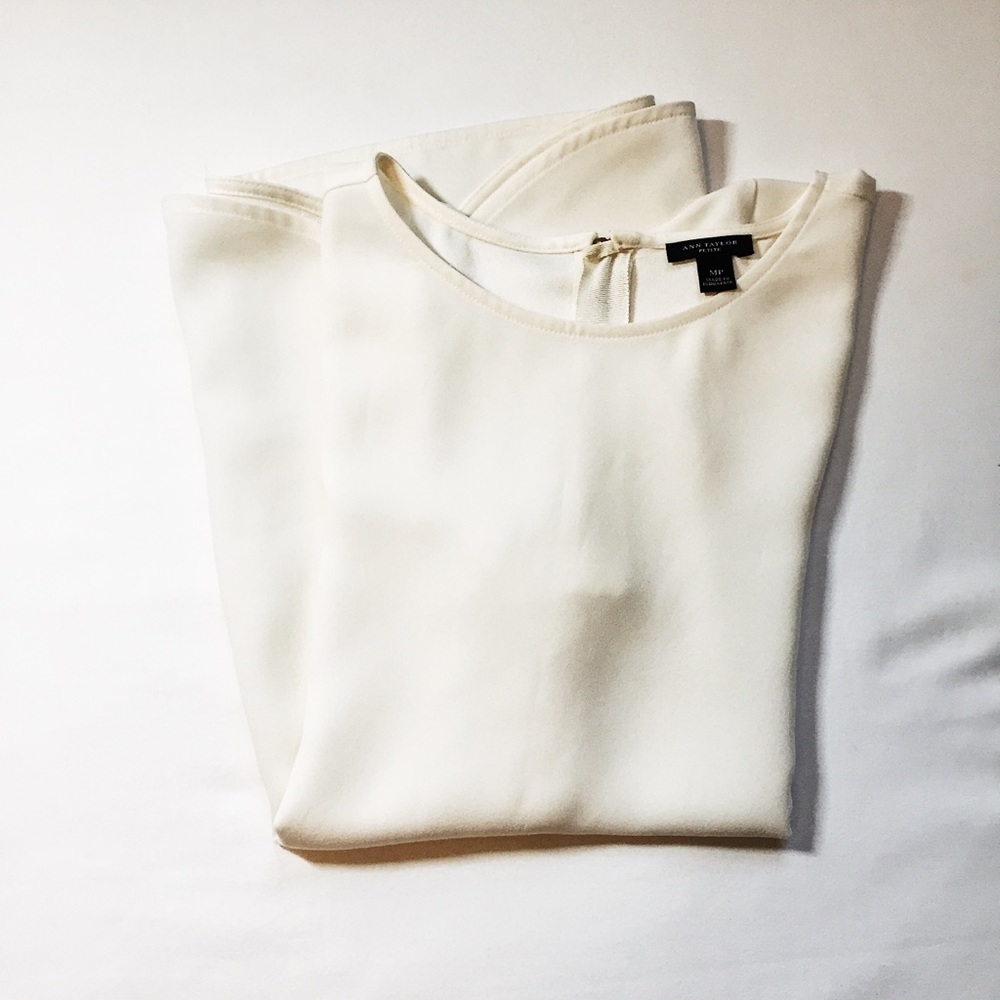 Ann Taylor | Petite Cream Short-Sleeve Top